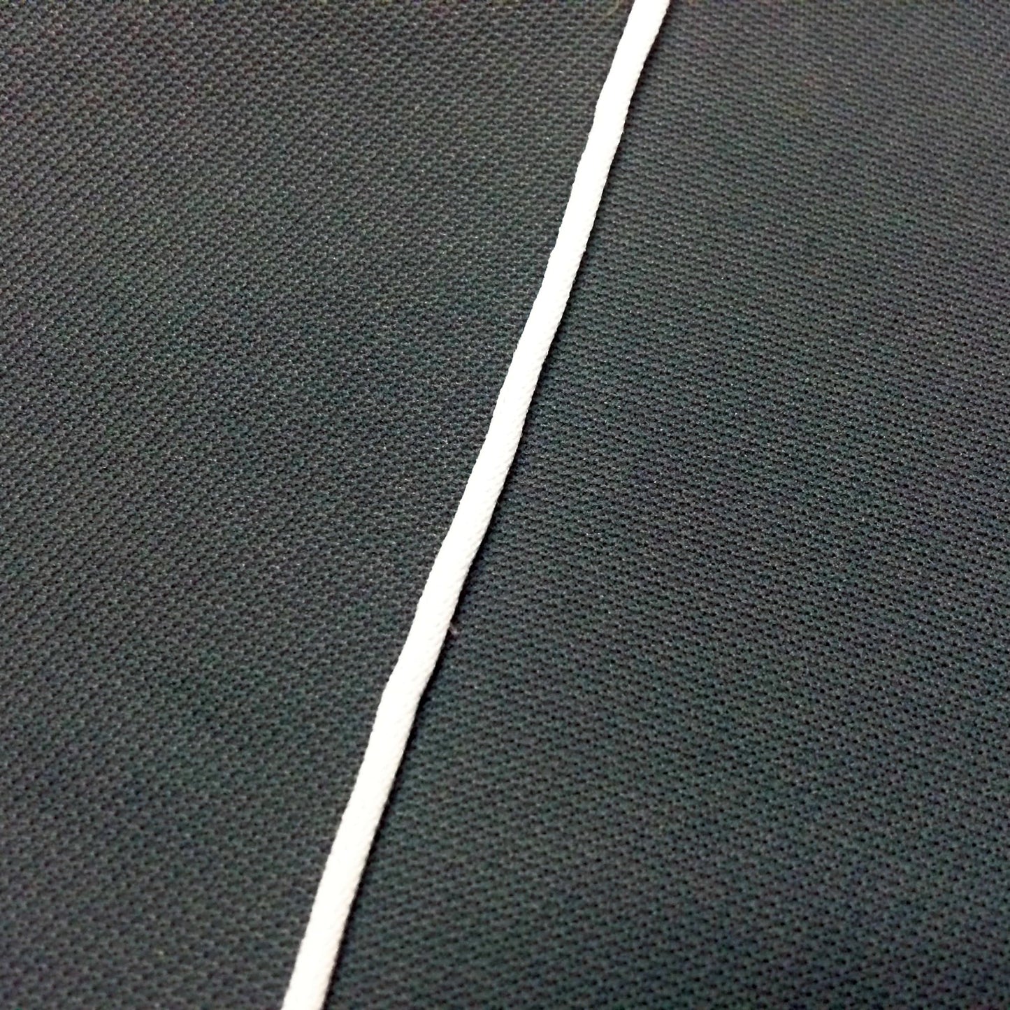 Sakura Merton Autoschonbezüge für Vordersitze, schwarz-grau, Seiten-Airbag-kompatibel